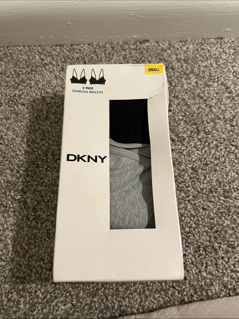DKNY Men’s 2-Pack Seamless Bralettes – Black & Gray